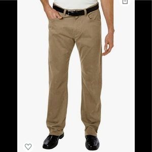 New with tags Kirkland Bedford pant in British Khaki